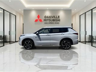 2025 Mitsubishi Outlander PHEV GT   S-AWC   CPO   7 PASS   RATES AS LOW AS 0.9% in Oakville, Ontario - 5 - w320h240px
