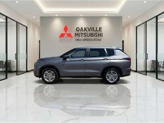 2022 Mitsubishi Outlander SE   7 PASS   PANO   CARPLAY   B\U CAM in Oakville, Ontario - 5 - w320h240px