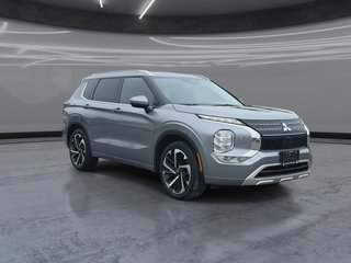 2022 Mitsubishi Outlander GT in Oakville, Ontario - 2 - w320h240px