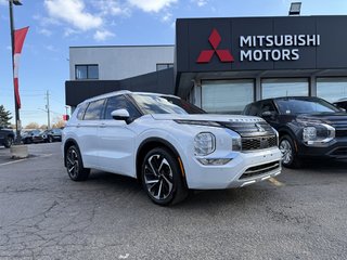 2023 Mitsubishi Outlander GT-P   CPO   S-AWC   7 PASS   PANO   BOSE   NAV in Oakville, Ontario - 2 - w320h240px