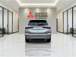 2023 Mitsubishi Outlander SE   S-AWC   CPO   RATES AS LOW AS 0.90% in Oakville, Ontario - 6 - w320h240px