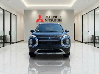 2024 Mitsubishi Outlander GT P  PHEV   PANO ROOF   LEATHER   NAV   360 in Oakville, Ontario - 3 - w320h240px