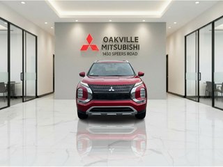 2024 Mitsubishi Outlander LE   S-AWC   RATES AS LOW AS 0.90 %   PANO   NAV in Oakville, Ontario - 3 - w320h240px
