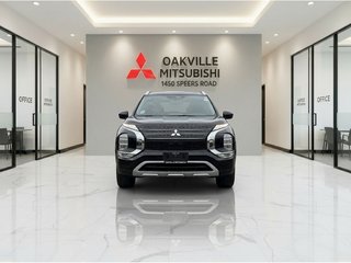 2024 Mitsubishi Outlander SE   S-AWC   CPO   RATES AS LOW AS 0.90% in Oakville, Ontario - 3 - w320h240px