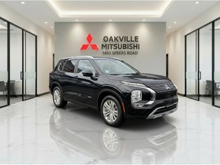 2024 Mitsubishi Outlander SE   S-AWC   CPO   RATES AS LOW AS 0.90% in Oakville, Ontario - 2 - w320h240px