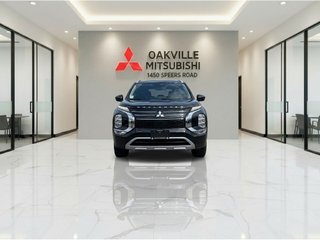 2025 Mitsubishi Outlander SE   S-AWC   CPO   RATES AS LOW AS 0.90% in Oakville, Ontario - 3 - w320h240px