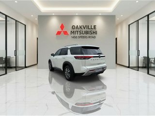 2023 Nissan Pathfinder SL   4WD   7 PASS   LEATHER   360 CAM   PANO in Oakville, Ontario - 6 - w320h240px