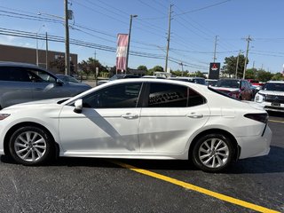 2022 Toyota Camry SE   AUTO   BU CAM   HTD SEATS   LANE DEPARTURE in Oakville, Ontario - 5 - w320h240px