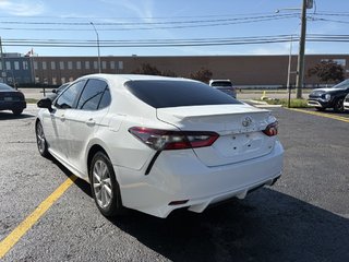 2022 Toyota Camry SE   AUTO   BU CAM   HTD SEATS   LANE DEPARTURE in Oakville, Ontario - 6 - w320h240px