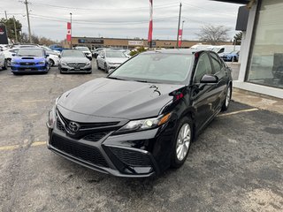 2024  Camry SE   ONLY 38KM BASICALLY NEW NO WAIT TIME in Oakville, Ontario - 4 - w320h240px