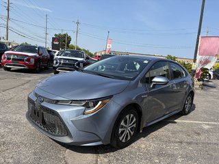 2021 Toyota Corolla HYBRID   ONLY 6766 KM   CLEAN CARFAX   2 SET TIRES in Oakville, Ontario - 4 - w320h240px