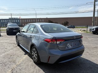 2021 Toyota Corolla HYBRID   ONLY 6766 KM   CLEAN CARFAX   2 SET TIRES in Oakville, Ontario - 6 - w320h240px