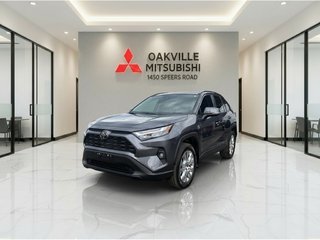 2025 Toyota RAV4 XLE   AWD   LEATHER   SUNROOF   BU CAM in Oakville, Ontario - 4 - w320h240px