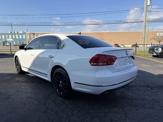 2014 Volkswagen Passat Highline 2.0 TDI 6sp in Oakville, Ontario - 6 - w320h240px