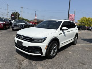 2019 Volkswagen Tiguan HIGHLINE   R-LINE   LTHR   NAV   PANO   BLIND SPOT in Oakville, Ontario - 4 - w320h240px