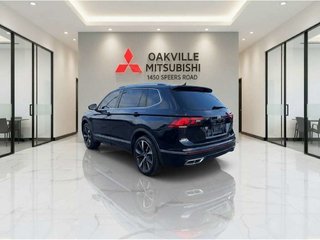 2022 Volkswagen Tiguan Highline 2.0T 8sp at w/Tip 4M in Oakville, Ontario - 6 - w320h240px