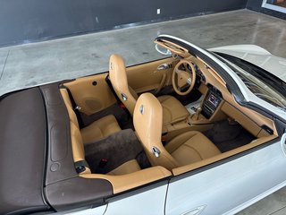 2007 Porsche 911 CARRERA4 in Saint-Jean-Sur-Richelieu, Quebec - 2 - w320h240px