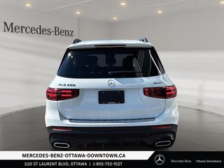 2025 Mercedes-Benz GLB 250 4MATIC