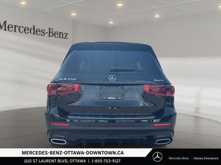 2026 Mercedes-Benz GLB 250 4MATIC SUV