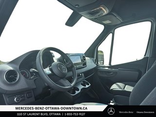 2025 Mercedes-Benz Sprinter 2500 170 Wheelbase High Roof RWD