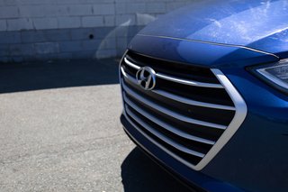2017 Hyundai Elantra Sedan LE