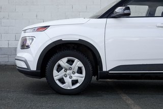 2024 Hyundai Venue Essential