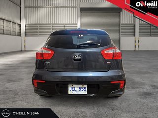 2016 Kia Rio (4) EX