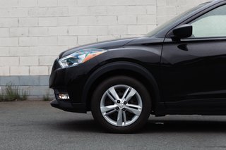 2020 Nissan Kicks S CVT