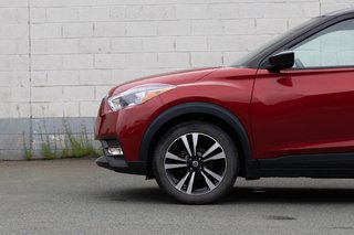 2020 Nissan Kicks SV CVT