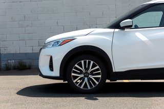 2024 Nissan Kicks SV FWD