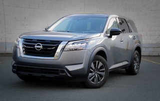 2023 Nissan Pathfinder S