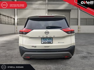 2023 Nissan Rogue SV Moonroof
