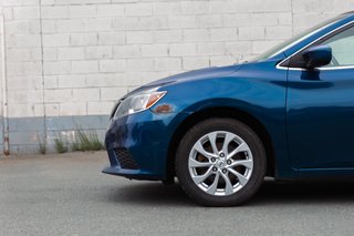 2019 Nissan Sentra 1.8 SV CVT (2)