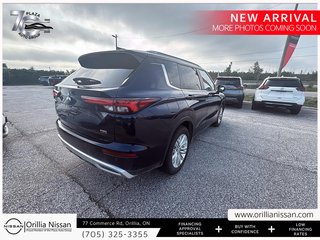 2022 Mitsubishi Outlander SE