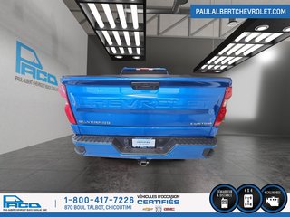 2022 Chevrolet Silverado 1500 4WD CREW CAB 147 CUSTOM in Chicoutimi, Quebec - 3 - w320h240px