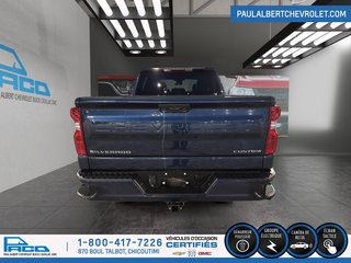 Chevrolet SILVERADO 1500 4WD CREW CAB 157 CU 2023 à Chicoutimi, Québec - 3 - w320h240px