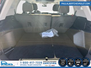2023 GMC Terrain AWD SLE in Chicoutimi, Quebec - 6 - w320h240px