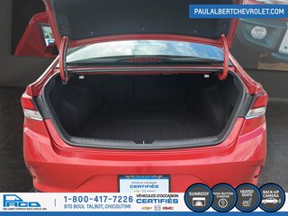 2019 Hyundai SONATA ESSENTIAL in Chicoutimi, Quebec - 6 - w320h240px