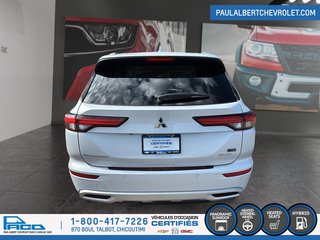 Mitsubishi Outlander GT PREMIUM 2024 à Chicoutimi, Québec - 3 - w320h240px