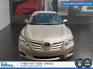 2011 Toyota Camry LE in Chicoutimi, Quebec - 2 - w320h240px