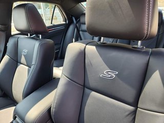 2023 Chrysler 300 S RWD