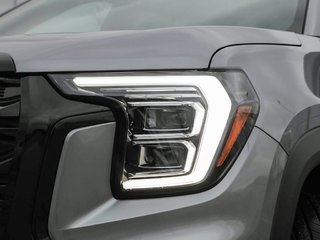 2025 GMC Terrain in Pickering, Ontario - 8 - w320h240px