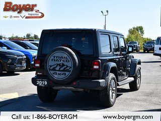 2019 Jeep Wrangler Unlimited in Pickering, Ontario - 8 - w320h240px