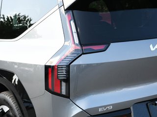 2024 Kia EV9 Land w/ Premium Package