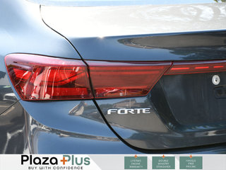 2022 Kia Forte EX