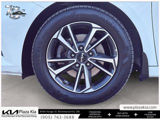 2023 Kia Forte EX