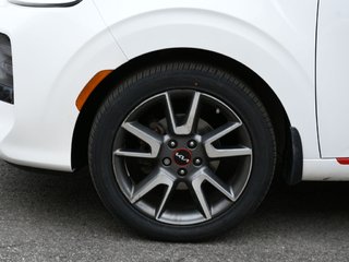 2022 Kia Soul GT- LINE