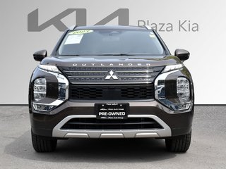 2023 Mitsubishi Outlander LE
