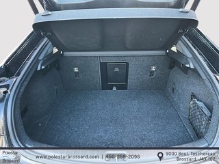 Polestar 2 BASE 2024 à Laval, Québec - 6 - w320h240px