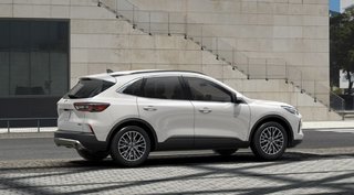 2023 Ford Escape PHEV FWD in Laval, Quebec - 3 - w320h240px